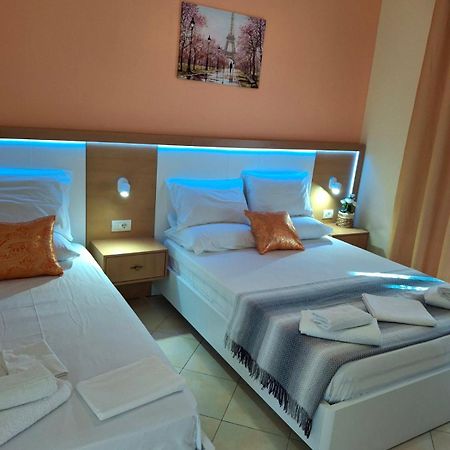 Adriana Apartments هيماري المظهر الخارجي الصورة