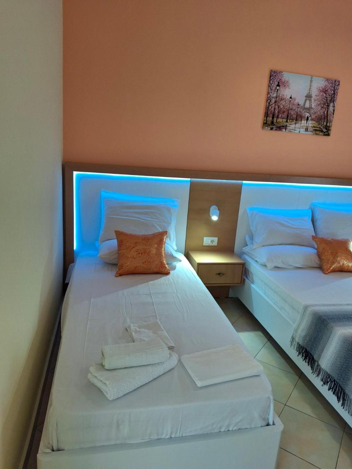 Adriana Apartments هيماري المظهر الخارجي الصورة