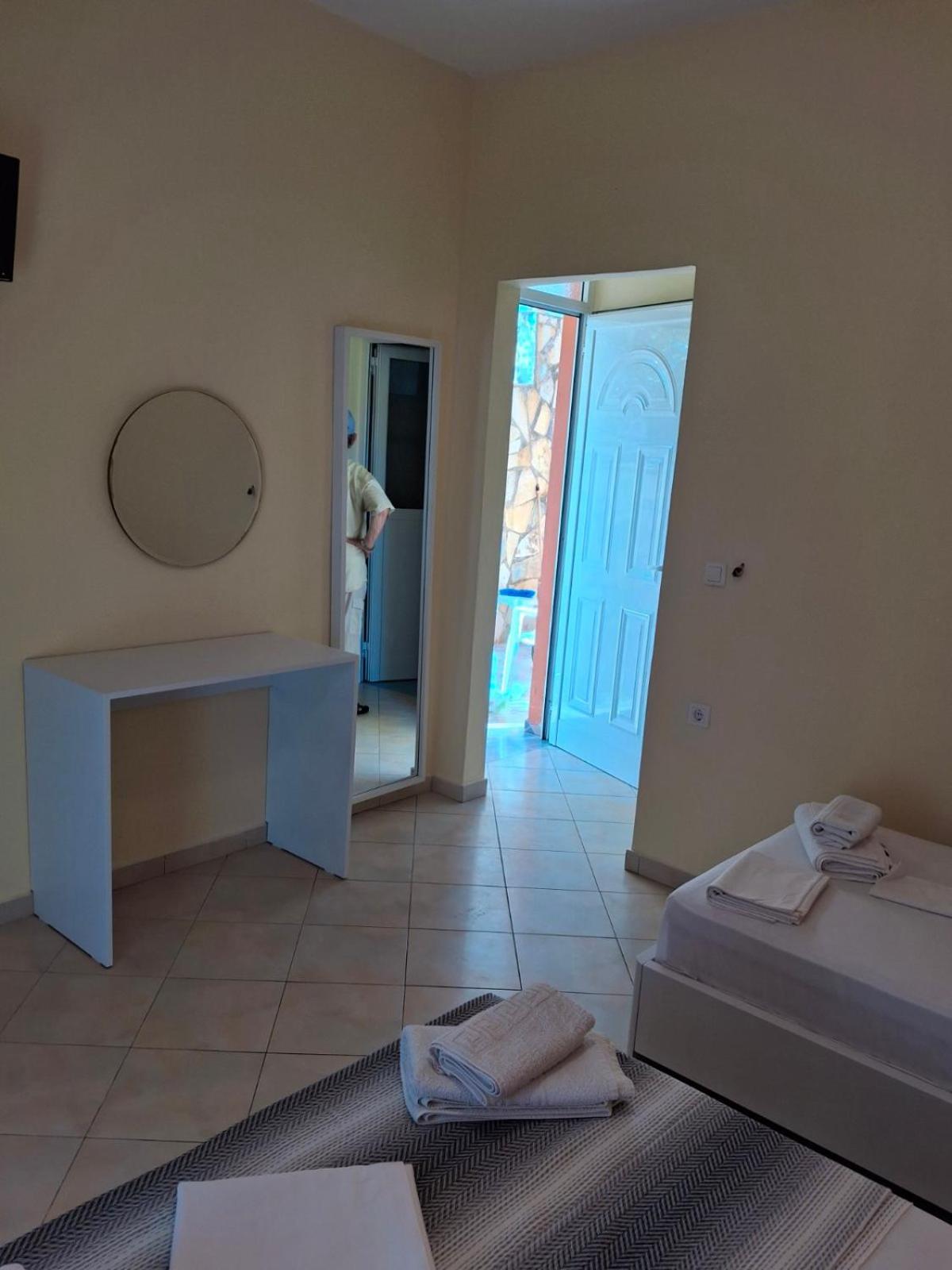 Adriana Apartments هيماري المظهر الخارجي الصورة