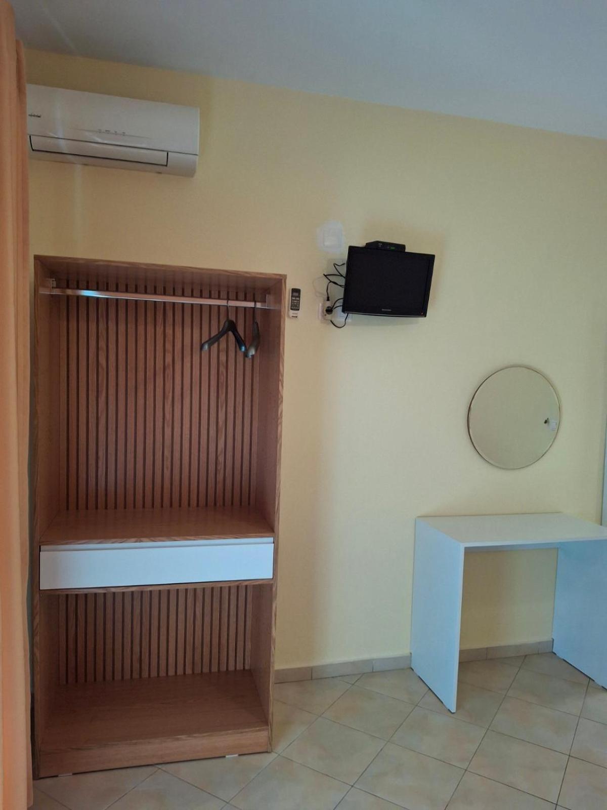 Adriana Apartments هيماري المظهر الخارجي الصورة